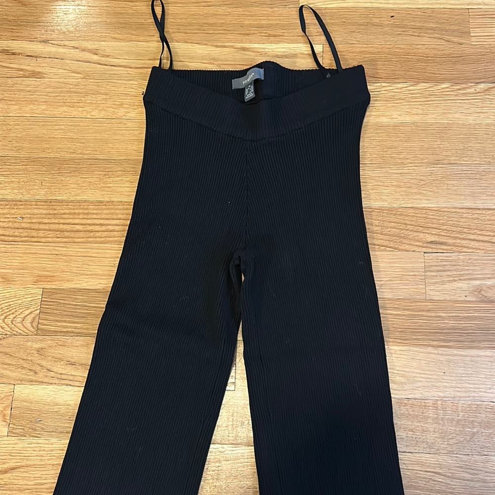 Ribbed Knit Flare Stretch Pants